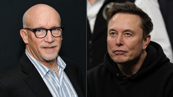 صورتان متجاورتان للمخرج أليكس غيبني وإيلون ماسك ضمن مقال عن فيلم «Musk» الوثائقي